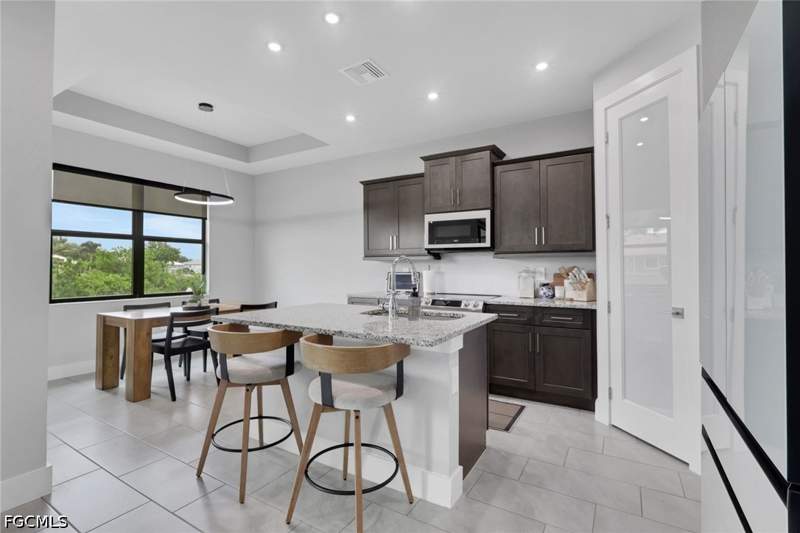 4 bedroom SingleFamilyResidence at 1107 NW 13th St, Cape Coral, Cape Coral — photo 5