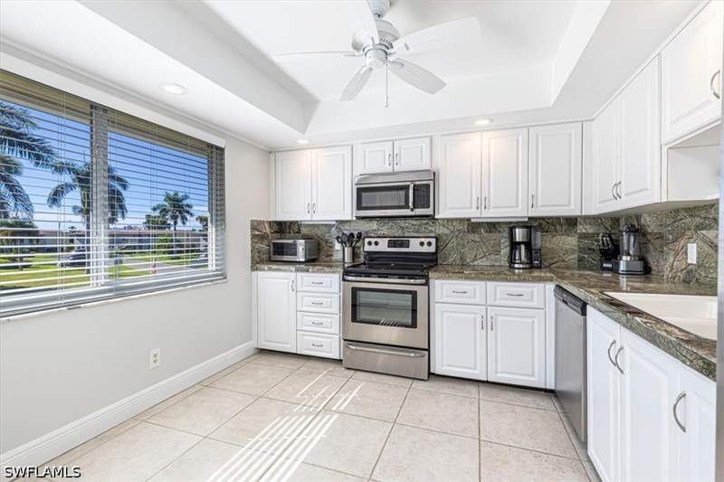 2 bedroom Condominium at 230 Albi Rd 2494, Glades Country Club, Naples — photo 5