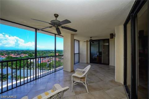 5601 Turtle Bay Dr 1203, Naples FL - photo 10 of 42