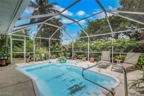 423 SW 39th St, Cape Coral FL - photo 24 of 27