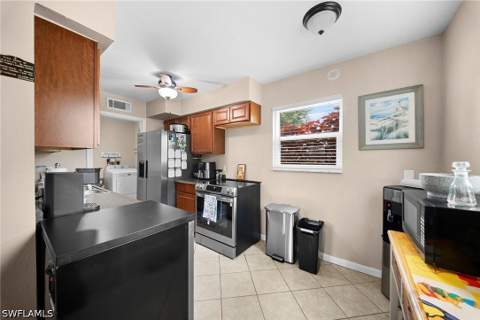 17 Alabama Rd S, Lehigh Acres FL - photo 10 of 30