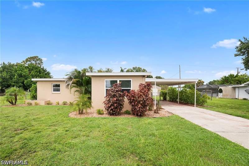 3 bedroom SingleFamilyResidence at 17 Alabama Rd S, Lehigh Acres, Lehigh Acres — photo 3