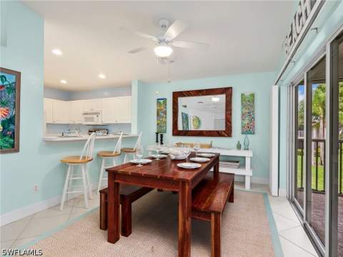 1100 Diamond Cir 1104, Naples FL - photo 18 of 46