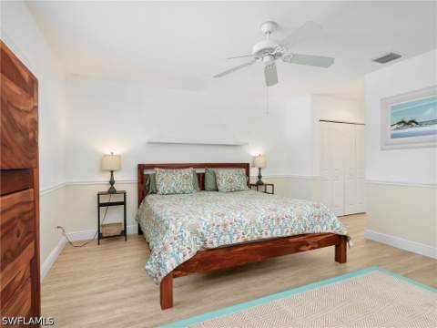 1100 Diamond Cir 1104, Naples FL - photo 23 of 46
