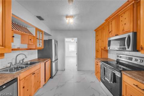 302 E Penn Rd, Lehigh Acres FL - photo 16 of 32
