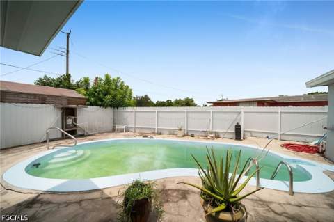 302 E Penn Rd, Lehigh Acres FL - photo 24 of 32