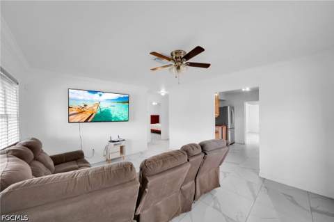 302 E Penn Rd, Lehigh Acres FL - photo 7 of 32
