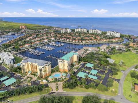 2060 Matecumbe Key Rd 2107, Punta Gorda FL - photo 14 of 30