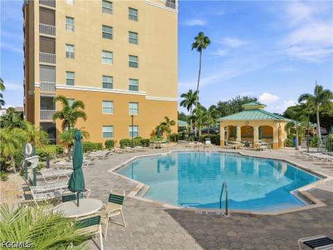 2060 Matecumbe Key Rd 2107, Punta Gorda FL - photo 8 of 30