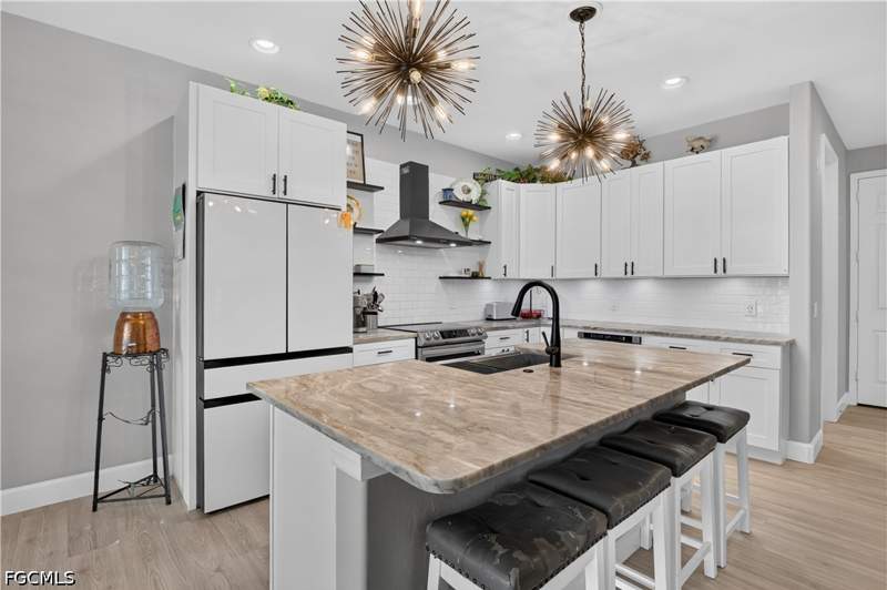 4 bedroom SingleFamilyResidence at 2608 Sunvale Ct, Sandoval, Cape Coral — photo 3