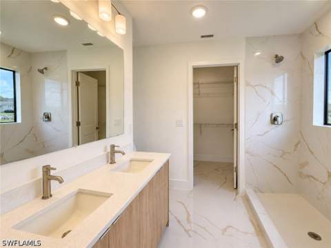 4115 9th St SW, Lehigh Acres FL - photo 9 of 20