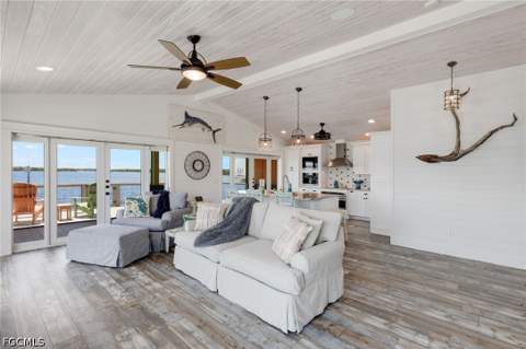 4819 Pine Island Rd NW, Matlacha FL - photo 8 of 23