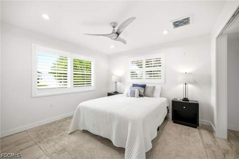 16 Sunview Blvd, Fort Myers Beach FL - photo 14 of 45