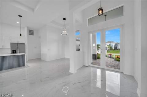 6 SW 37th Ave, Cape Coral FL - photo 6 of 22