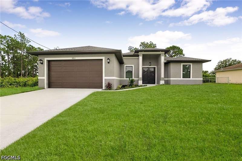 3 bedroom SingleFamilyResidence at 553 McArthur Blvd, Lehigh Acres, Lehigh Acres — photo 3