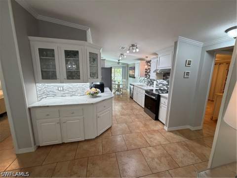 5575 Brightwood Dr D105, Fort Myers FL - photo 17 of 40