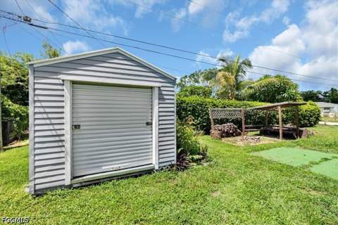 2373 Chandler Ave, Fort Myers FL - photo 20 of 45