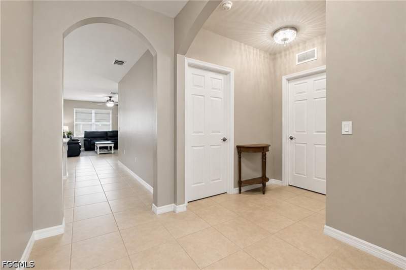4 bedroom SingleFamilyResidence at 2708 Foralesca Ct, Entrada, Cape Coral — photo 5