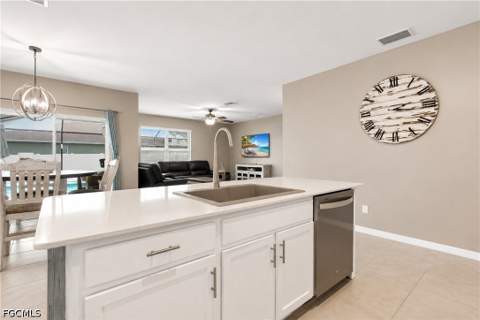 2708 Foralesca Ct, Cape Coral FL - photo 9 of 38