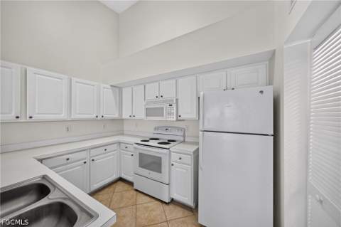 4122 Residence Dr 121, Fort Myers FL - photo 10 of 24