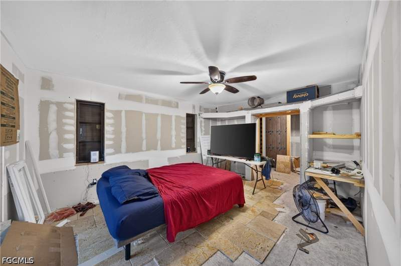 3 bedroom SingleFamilyResidence at 202 SE 20th Ct, Cape Coral, Cape Coral — photo 5