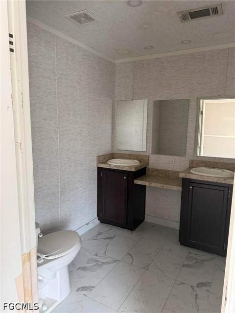 445 S Quebrada St, Clewiston FL - photo 6 of 13