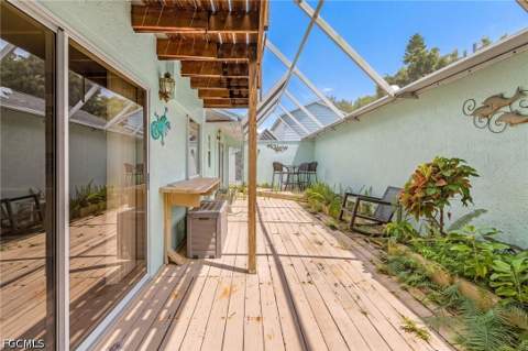 13721 Markham Ln 4, Fort Myers FL - photo 20 of 25