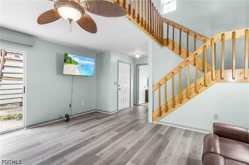 3 bedroom Townhouse at 13721 Markham Ln 4, Cypress Keep Condo, Fort Myers — photo 3
