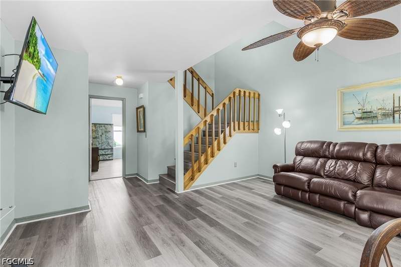 3 bedroom Townhouse at 13721 Markham Ln 4, Cypress Keep Condo, Fort Myers — photo 4