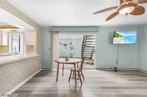 13721 Markham Ln 4, Fort Myers FL - photo 6 of 25