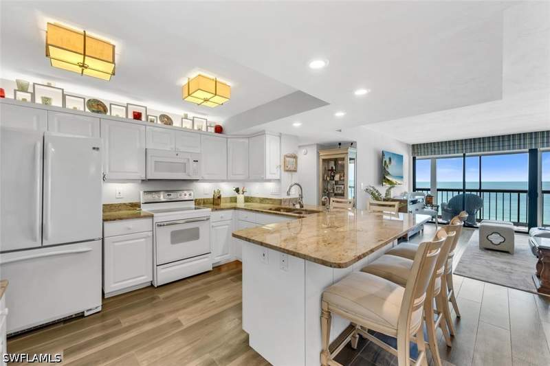 2 bedroom Condominium at 26300 Hickory Blvd 603, Ambassador Condo, Bonita Springs — photo 5