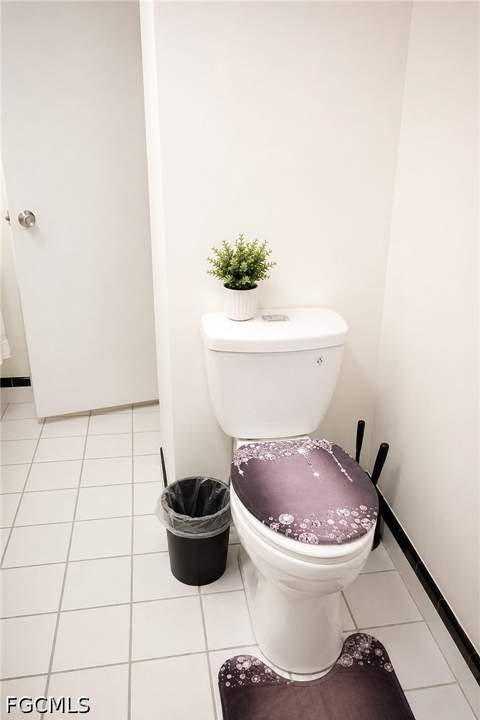 345 SE 47th Ter, Cape Coral FL - photo 8 of 27