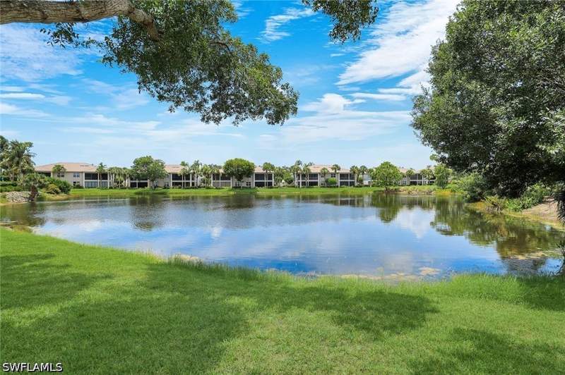 3 bedroom Condominium at 21748 Sound Way 102, Oak Run, Estero — photo 4