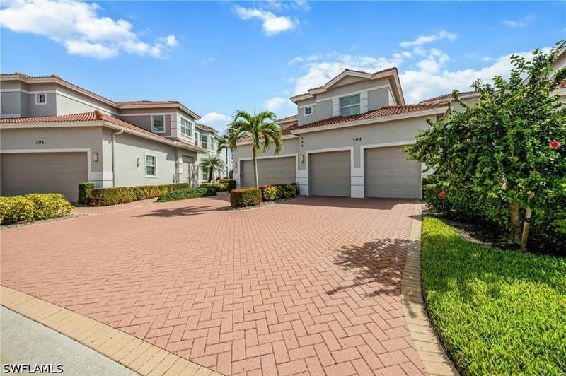 2 bedroom Condominium at 604 El Camino Real 9-101, Vista Pointe, Naples — photo 3