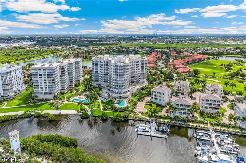 4 bedroom Condominium at 14270 Royal Harbour Ct 1019, The Paramount, Fort Myers — photo 3