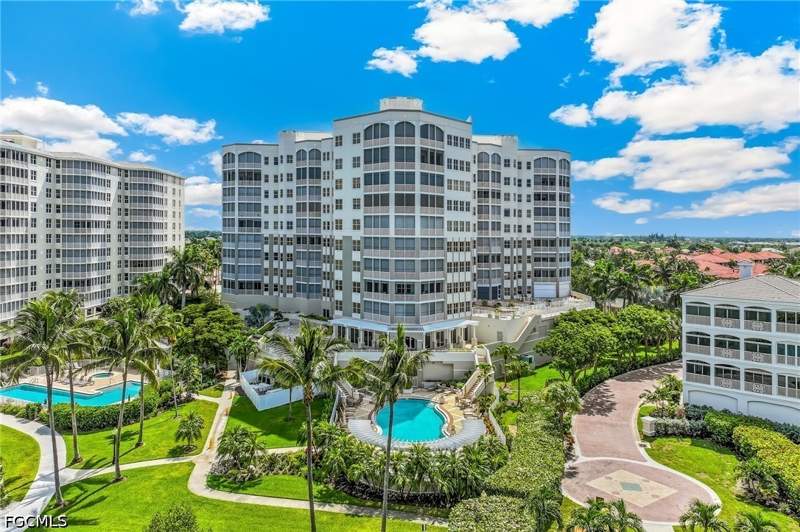 4 bedroom Condominium at 14270 Royal Harbour Ct 1019, The Paramount, Fort Myers — photo 4