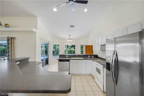 1431 NW 3rd Pl, Cape Coral FL - photo 12 of 38