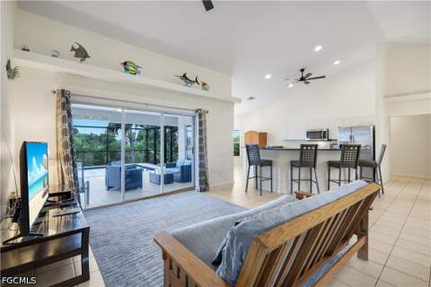 1431 NW 3rd Pl, Cape Coral FL - photo 6 of 38