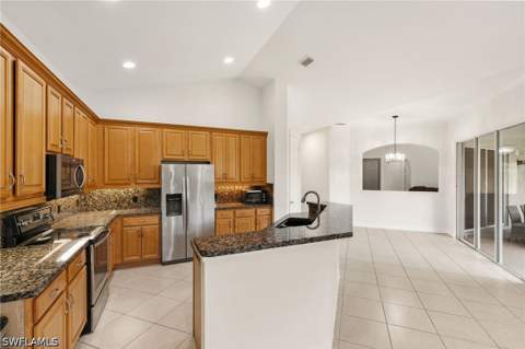 3917 Fabienne Ct, Naples FL - photo 12 of 47