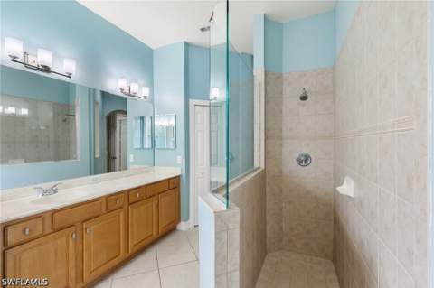 3917 Fabienne Ct, Naples FL - photo 21 of 47