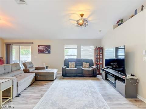 2221 SW 3rd Ave, Cape Coral FL - photo 6 of 50