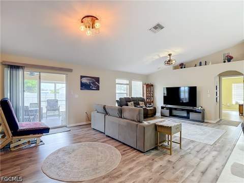2221 SW 3rd Ave, Cape Coral FL - photo 8 of 50