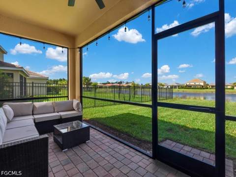 3637 Passion Vine Dr, Alva FL - photo 18 of 44