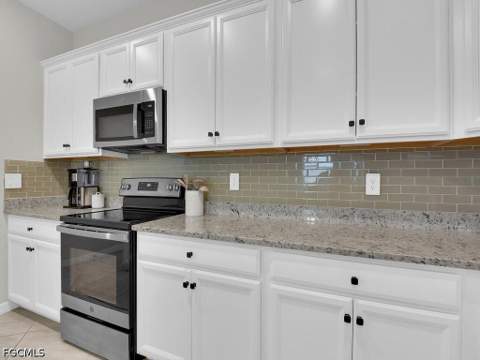 3637 Passion Vine Dr, Alva FL - photo 8 of 44