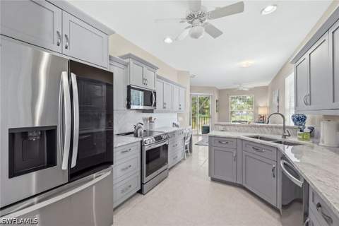 2190 Arielle Dr 901, Naples FL - photo 18 of 42