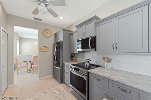 2190 Arielle Dr 901, Naples FL - photo 21 of 42