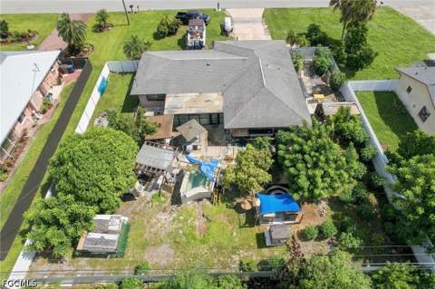1631 Country Club Pkwy, Lehigh Acres FL - photo 20 of 28