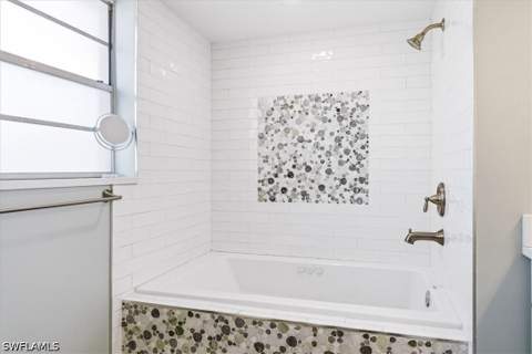 203 8th Ave S 203A, Naples FL - photo 9 of 13