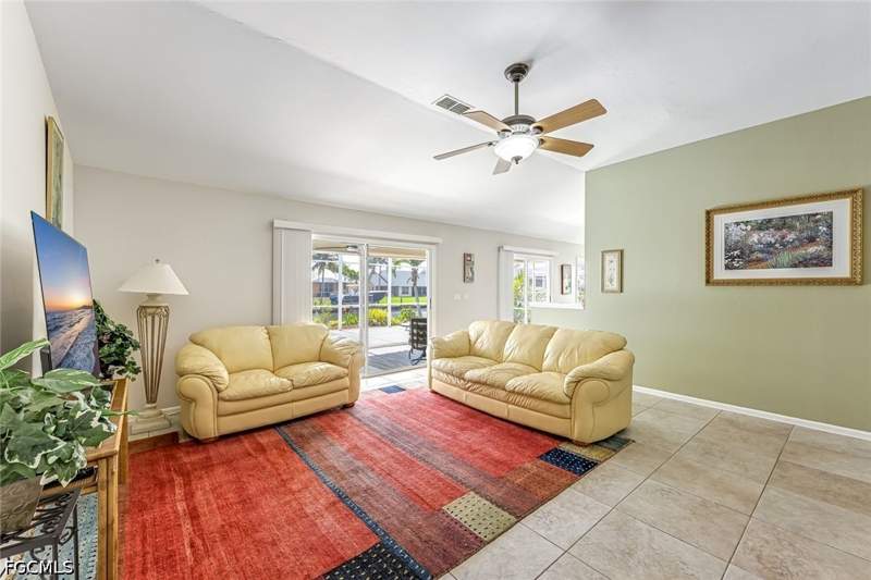 4 bedroom SingleFamilyResidence at 1303 SE 20th Ct, Cape Coral, Cape Coral — photo 3