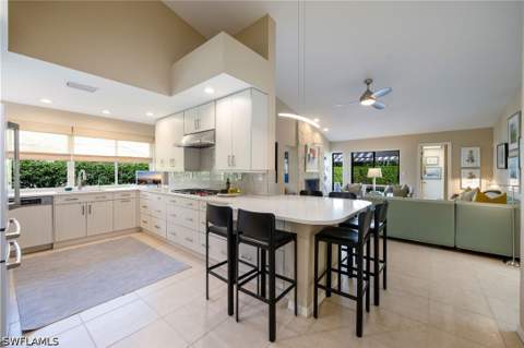 360 Edgemere Way N 25, Naples FL - photo 21 of 50